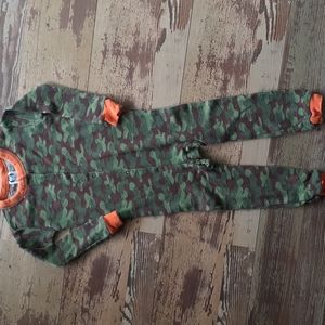 $2 IN BUNDLE ONLY Sleeper